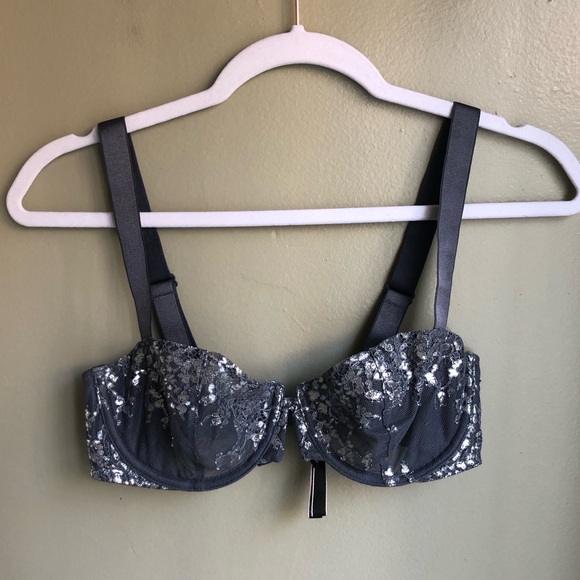 Victoria’s Secret Very Sexy Unlined Balconette Bra Size: 34C/D75 - Picture 1 of 11